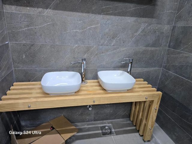 Cleopatra Bathrooms 4